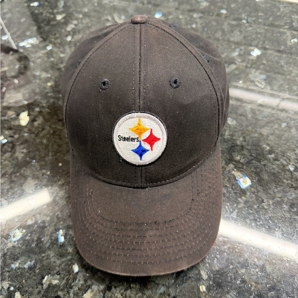 Pittsburgh Steelers Black Baseball Cap with Team Patch Kids NFL Merch Camo Hat